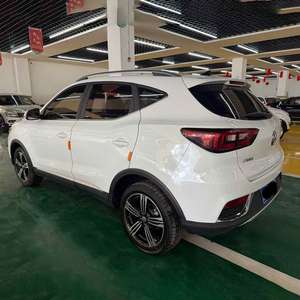 Auto usate a buon mercato Saic <span class=keywords><strong>mg</strong></span> Zs 2018 1.5L automatica Deluxe benzina Suv 5 porte 5 posti basso chilometraggio non a caso buona seconda mano <span class=keywords><strong>mg</strong></span> Car
