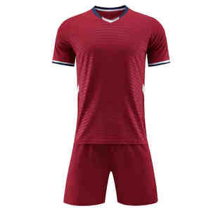 Meilleures ventes Vêtements de football sur mesure Uniforme en tissu doux au prix - Product Image 1