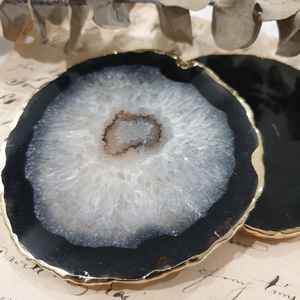 Sous-verre en résine de haute qualité fait à la main avec une surface lisse, style bohème, écologique pour les tables en bois et en verre, prix bas en Inde - Product Image 4