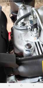 Desbrozadora de Martillos KOOP 195F de Grado DIY con Orugas de 150 mm y Motor Diésel de 15 CV, Ancho de Trabajo de 800 mm, Ajuste de Control Remoto y Caja Recolectora de Césped - Product Image 5