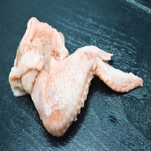 ปีกไก่แช่แข็งฮาลาล3ข้อต่อกลางผิวสีขาวสด - Product Image 4