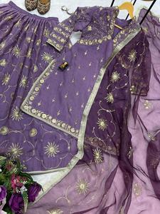 KURTA dengan <span class=keywords><strong>LEHENGA</strong></span> dan DUPATTA pesta pernikahan India gaun desainer Pakistan pakaian BOLLYWOOD FULLYSTITCHE