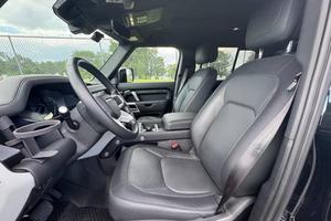 LAND ROVER DEFENDER 110 X-DYNAMIC SE 2023 USADO, Volante a la Izquierda/Derecha - Product Image 3