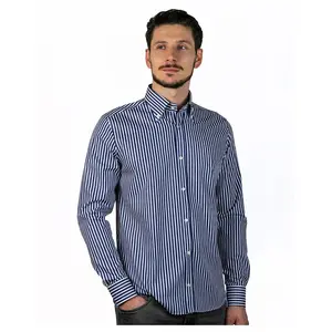 Camicia da uomo in extra fine 100% cotone strisce bianche e blu navy seguendo la tradizione export Made in Italy