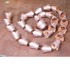 Vente chaude petite chaîne de pluie en cuivre avec conception de coupe de fleur caractéristique de jardin en métal extérieur par fabricant indien - Product Image 4