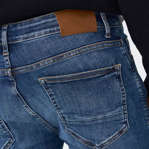 Pantalón de tela vaquera para hombre de material duradero disponible a precio mayorista con logotipo personalizado/colores pantalón de tela vaquera antiarrugas para hombre de calidad superior - Product Image 4