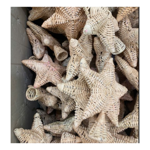 ของตกแต่งคริสต์มาสเป็นมิตรต่อสิ่งแวดล้อมทำด้วยมือจากกระดิ่งหวายเวียดนาม - Product Image 1