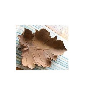 Plateau et assiette en bois Feuille de bois naturel Assiette à thé Plats de mode créatifs Plat à sushi en bois massif - Product Image 6