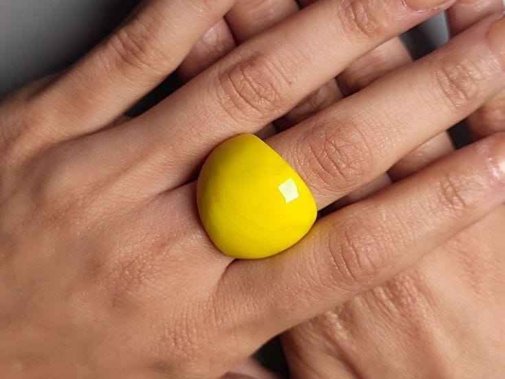 สีที่กำหนดเอง