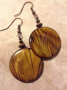 Pendientes de gota de madera tallada Vintage para mujer para ocasiones de boda - Product Image 5