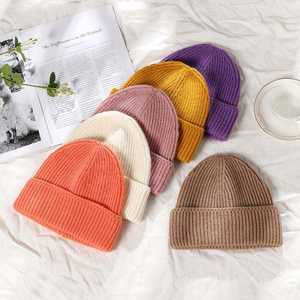 Chapeau d'hiver unisexe en tricot côtelé jacquard en acrylique de haute qualité vintage, logo personnalisé, style Y2K, chapeau de plage d'affaires - Product Image 3