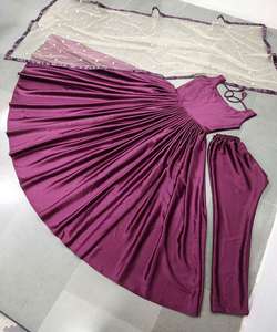 Lahenga Choli de Diseñador Indio con Blusa, Ropa Casual Tradicional India, Material de Vestido Rosa Colorido con Dupatta, Ropa Bo - Product Image 2