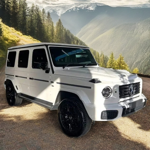 2014 Merccedes-Benzz G-Classs SUV AWD Low Miles Automático Gas Combustible Interior oscuro Dirección de mano izquierda - Product Image 2