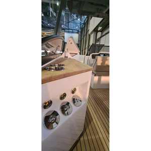 Cruisers de cabine Supreme 27 par Rand Boats - Product Image 6