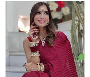 กำไลกำมะหยี่สีเงินพร้อมพู่ห้อยสำหรับเจ้าสาวกำไลข้อมือแฟชั่นและลายเพชรมันวาวสำหรับผู้หญิง - Product Image 2