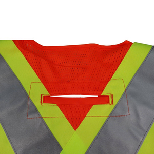 Gilet de sécurité haute visibilité personnalisable pour l'extérieur, conforme à la norme ANSI Classe 2, avec plusieurs poches, imperméable et éclairage LED, service OEM/ODM - Product Image 3