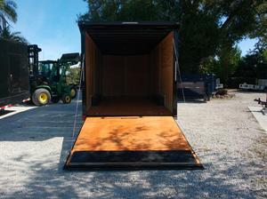 Remorque fermée de qualité supérieure 8,5x20, côtés hauts de 42 pouces, pneus 14 plis + pneu de secours 14 plis inclus à vendre - Product Image 6