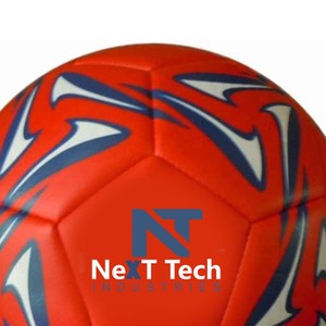 Ballon d'entraînement de football en matériau PU à des fins d'entraînement avec conception personnalisée et logo personnalisé par Next Tech Industries - Product Image 6