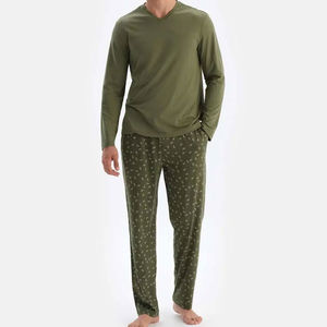 Latest Wholesale Price Men Customized Tracksuit Polyester Summer Tracksuit Slim Fit <b>Hoodie</b> With <b>Short</b> <b>Sleeves</b> and Trousers - Product Image 4