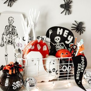 Durable Metal Wire Basket with Wooden Handles From Vietnam Factory Lightweight Multifunctional Portable <b>for</b> Modern Living Room - Product Image 2