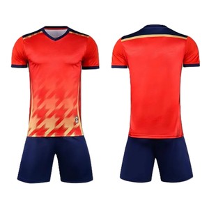 Uniforme de football personnalisé de haute qualité, 100% polyester, respirant, léger, impression par sublimation, shorts, vêtements de sport personnalisés - Product Image 2