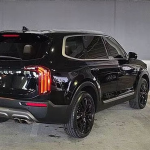 Kia Telluride SX 2022, Vagoneta Eléctrica con Tracción Trasera - Product Image 4