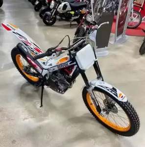 Motocicletas Todoterreno M-o-n-t-e-s-a Cota 301RR - Product Image 3