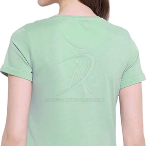 เสื้อยืดสตรีทแฟชั่นผลิตตามสั่งสำหรับฤดูร้อน - Product Image 4