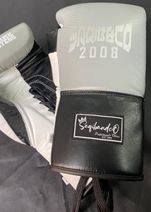 Gants de boxe en cuir d'entraînement personnalisés OEM Excellente protection Performance Gants de boxe en cuir de vache de qualité supérieure avec vente en gros - Product Image 2