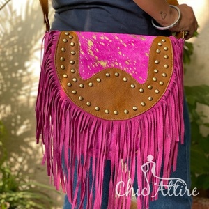 Nouveaux cheveux sur rose métallisé daim cuir frange peau de vache croissant sacs à main femmes à la mode vente chaude baril en forme de sac à bandoulière - Product Image 1