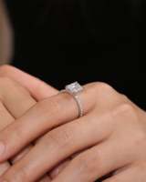 Bague de promesse de mariage d'éternité en or blanc massif 10 carats, coupe rayonnante cultivée en laboratoire, bijoux fins pour les fêtes de femmes
