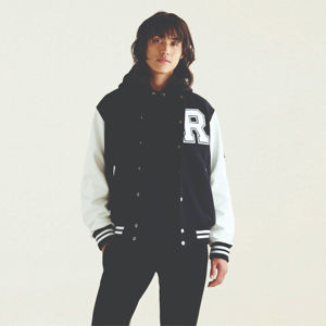 แจ็กเก็ตเบสบอลชายเสื้อแจ็กเก็ตทีมเบสบอลผ้ากำมะหยี่ทรงหลวมดีไซน์ใหม่ - Product Image 1