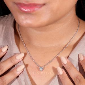 Collier avec pendentif en forme de cœur en moissanite certifiée GRA personnalisé avec diamant en argent 925 VVS Bijoux fins - Product Image 4