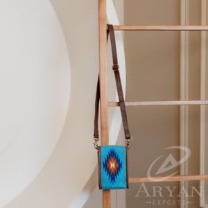 Western Saddle Blanket Genuine Leather Cell Phone Crossbody Purse With Turquoise Stone Cowhide Leather Mobile Purse for Women's - Product Image 4