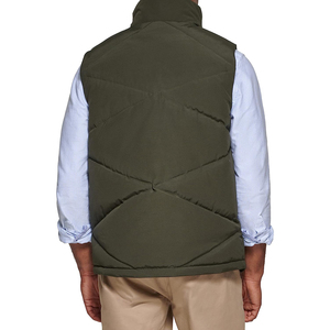 Alta calidad transpirable Premium acolchado prendas de vestir exteriores clima frío invierno desgaste personalizado con capucha moda Puffer chaleco hombres - Product Image 4