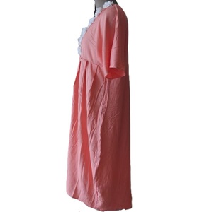 Fleur blanche sur la ligne de cou pêche viscose robe de vacances midi à manches courtes confortable robe anti-rétrécissement pour dames - Product Image 3