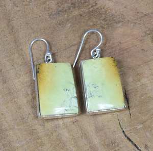 Boucles d'oreilles en argent sterling avec turquoise naturelle, bijoux en pierres précieuses faits à la main, cadeau élégant pour femmes - Product Image 5