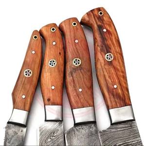Juego de Cuchillos de Chef Damasco Hechos a Mano de 4 Piezas con Mango de Madera, Juego de Cuchillos de Cocina de Acero Damasco en Venta - Product Image 4