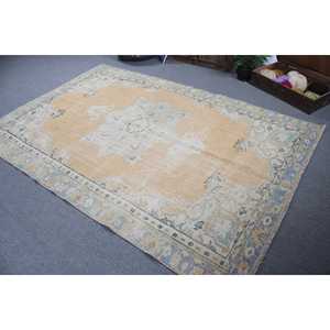 Turkish Rug, Large 5.8x8.7 ft Vintage Rug, <b>Yellow</b> Polka dot <b>Wool</b> Rug - Product Image 4