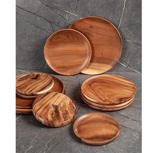 Assiette en bois réutilisable pour un mode de vie éco-responsable, fabriquée à la main et durable - Product Image 3