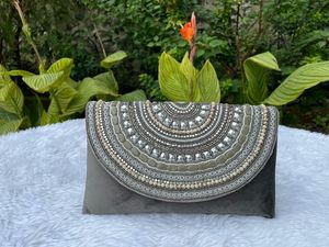 BORDADO IMPULSADO BOLSAS ÚNICAS MEJOR Estilo bohemio Bordado Trabajo Mano Embrague Monederos Bolsos Diseño elegante Forro al por mayor - Product Image 4