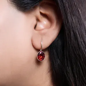 ต่างหูห้อยประดับโกเมนสีแดงชุบทองสำหรับงานแต่งงานและของขวัญงานเลี้ยงของผู้หญิง - Product Image 2