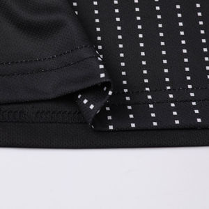 Uniforme de football à sublimation à la mode pour hommes et ensemble d'uniformes de football respirants extensibles en polyester 100% pour Offre Spéciale - Product Image 6