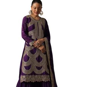 Ensemble Kurta Sharara en mousseline de soie violette avec broderie et Dupatta pour fête de mariage Occasion festive Réception Indian Wear - Product Image 3