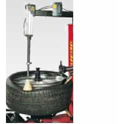 Changeur de pneus automatique Corghi AM50 220V sans levier pour camions - Product Image 2