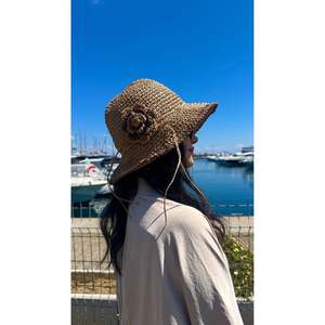 Sombrero de Paja Tejido a Mano Color Camel con Rayas Café, Accesorio de Protección Solar para Playa y Aire Libre HSR2095 - camel2095 - Product Image 6