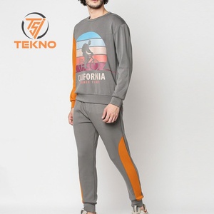 Nouveau service OEM personnalisé prix d'usine hommes pantalon de survêtement et chemise de survêtement ensemble 2025 produit à la mode meilleur design hommes survêtement ensemble - Product Image 2