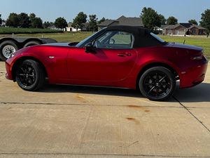 Mazda MX-5 Miata Sport 2024 Usado (LHD/RHD) - Product Image 3