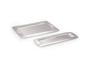 Plateau de service rectangulaire en acier inoxydable avec poignées latérales intégrées, finition miroir, compatible lave-vaisselle et écologique - Product Image 1