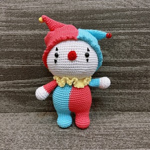 2024 artículos calientes Venta al mejor precio de alta calidad payaso triste juguetes de ganchillo bufón Amigurumi Regalo de Cumpleaños de Navidad para niños - Product Image 2